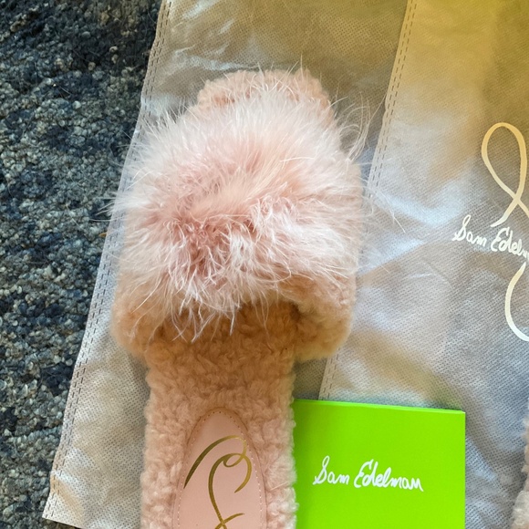 Sam Edelman pink slippers - Picture 2 of 7